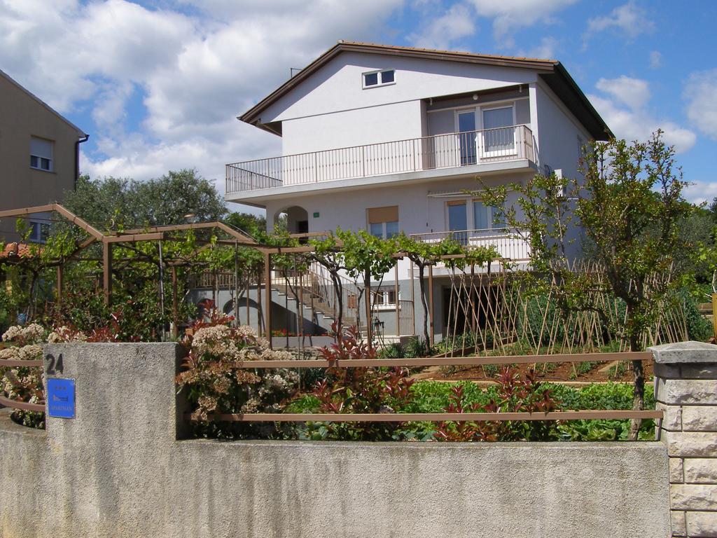 Apartment Vallelunga بولا المظهر الخارجي الصورة